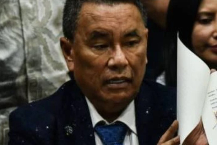 Singgung Jurnalis! Pernyataan Hotman Paris Tuai Kritik, Dewan Pers Tegaskan Martabatnya Harus Dijaga
