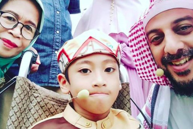 Profil dan Biodata Naja Hafidz Al-Qur'an, Istimewa! Lumpuh Otak Sanggup Hafal 30 Juz Hanya dalam 10 Bulan