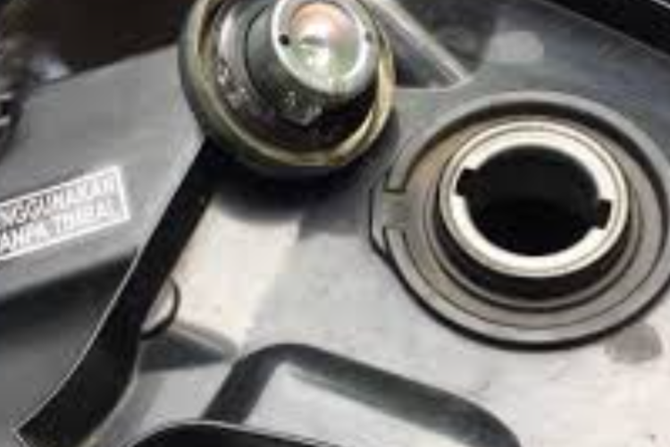 Cara Mudah Menambal Tangki Motor Bocor yang Kuat Anti Rembes