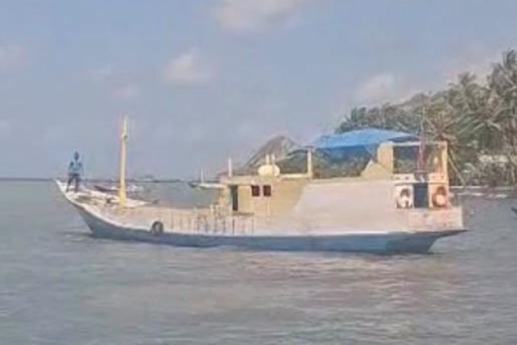 KM Nurul Salsa Tenggelam Usai Mengalami Mati Mesin di Perairan Kepulauan Selayar, TIM SAR Kerahkan Armada Evakuasi
