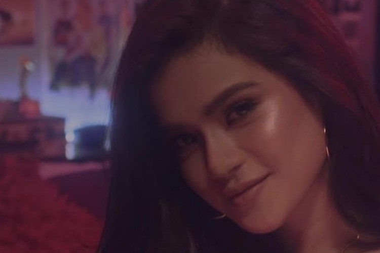 Bikin Geger! Video Maris Racal Aktris Vivamax Bocor ke Sosial Media, Full Stream Uncut Cek Disini!