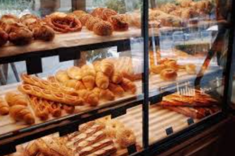 Menu Rekomendasi Paling Favorit Cinema Bakery Yogyakarta, Mulai dari Croissant Hingga Frech Sandwich