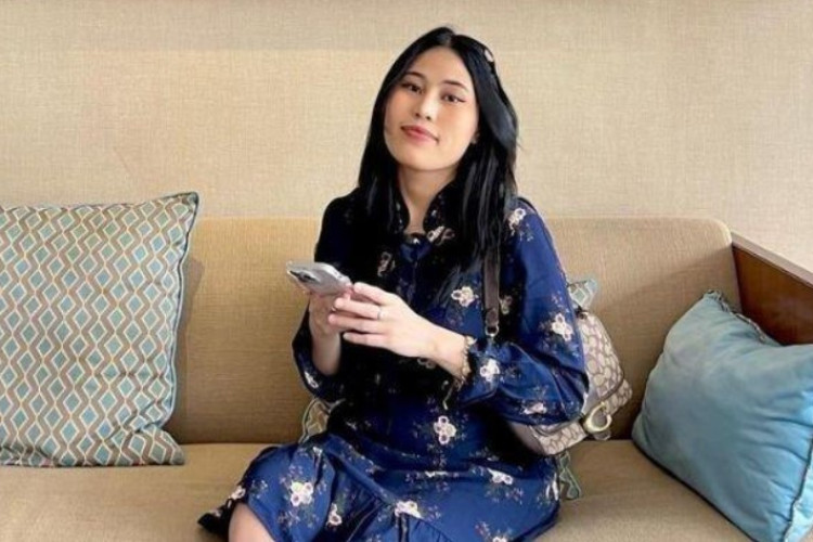 Siapakah Ayu Sinjai? Selebtok FYP Usai Video Labrak Suami Selingkuh Viral TikTok