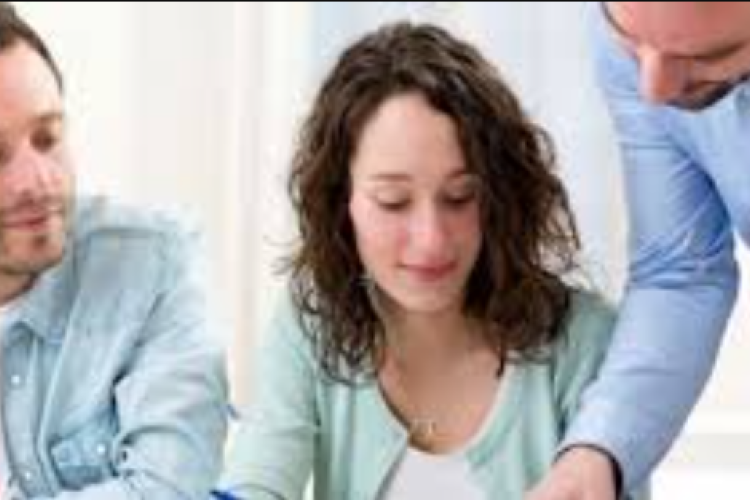 Besaran Gaji Supervisor Restoran di Jakarta, Bandung, Surabaya dan Kota Besar Indonesia