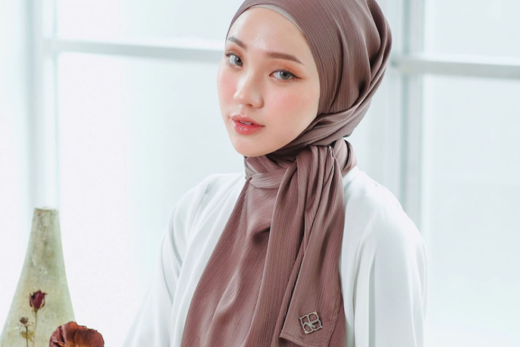 Profil dan Biodata Julia Prastini Alias Jule, Selebgram yang Diduga Selingkuhi Suami Korea, Lengkap dari Agama, Umur, Hingga Akun Instagram