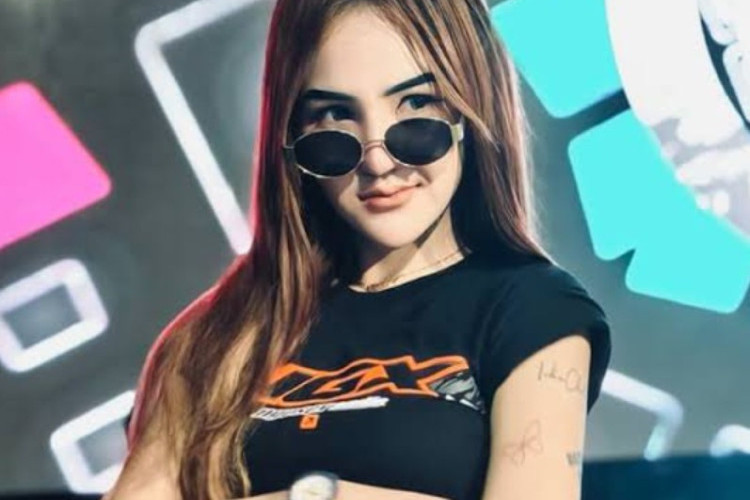 Intip Profil dan Biodata Icha Chellow, Pedangdut Kontroversial Asal Jawa Timur yang Viral Usai Ganti Lirik Lagu 'Gapapa' Menjadi Mesum