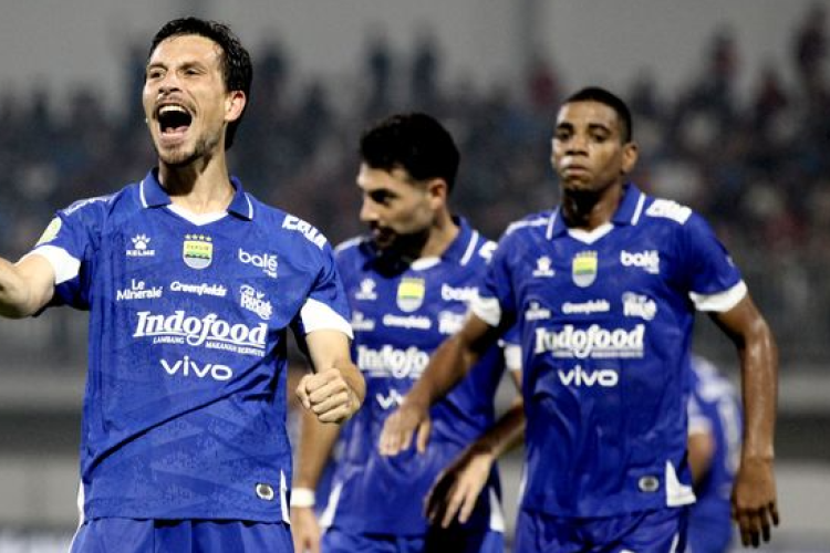 Daftar Pemain Persib Bandung 2026 Baru yang Siap Guncang Liga 1, Thom Haye Hingga Kurzawa Masuk Radar