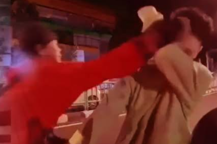 Full! Link Video Viral Pasutri Ngerokok di Motor Ngamuk Usai Ditegur, Polisi: Sedang Kami Mintai Keterangan